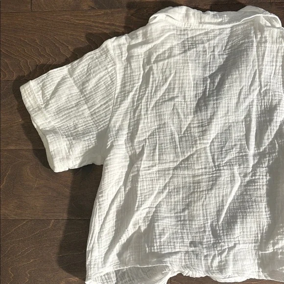 White Button Down Shirt with Relaxed Fit - Picture 7 of 8